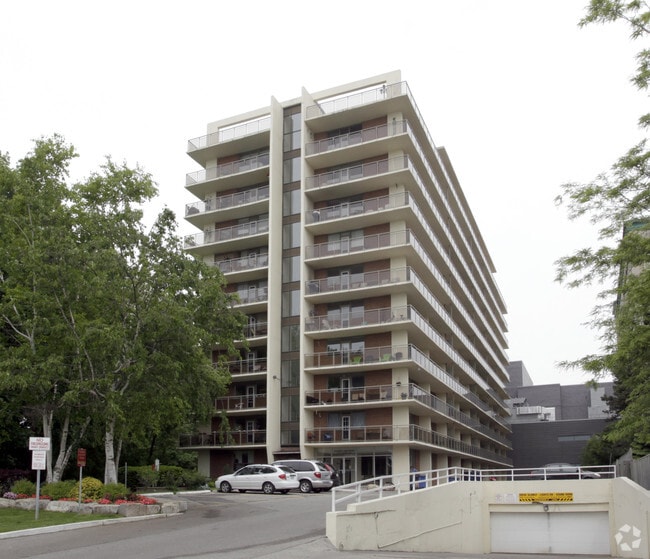 Building Photo - Sandpiper Apartments