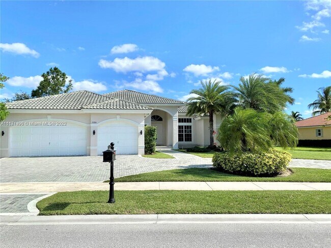 Foto del edificio - 15106 SW 40th St