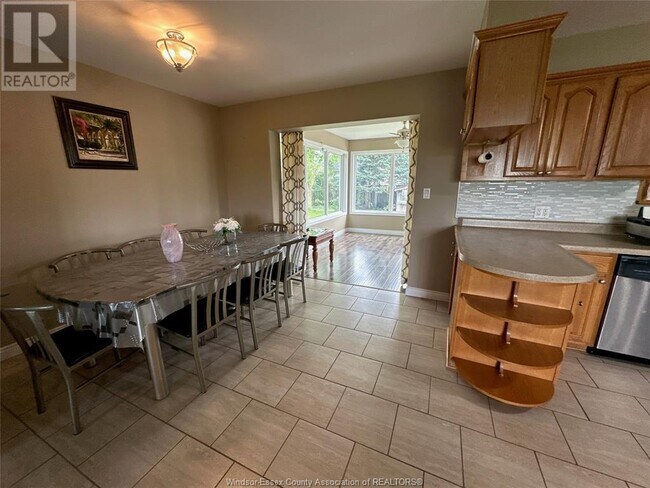 Photo du bâtiment - 256 County Rd 42