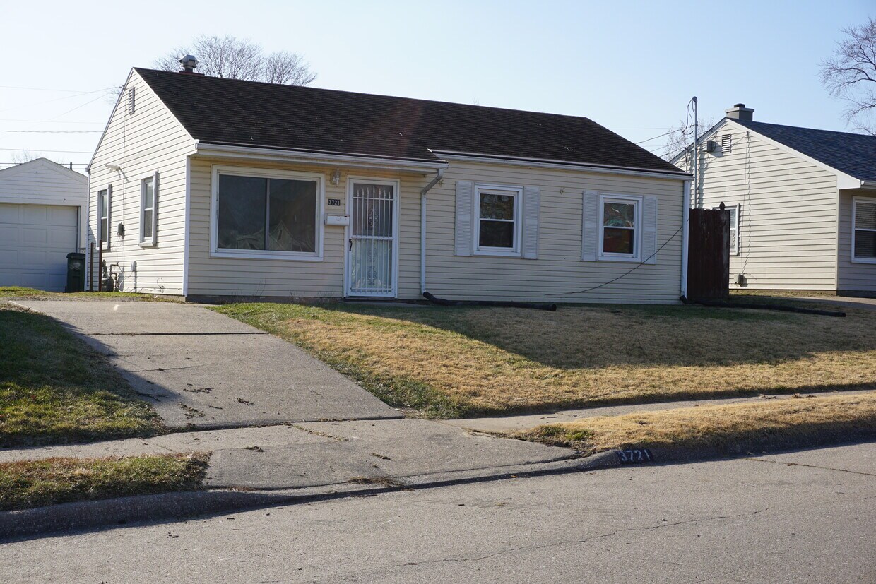 Foto principal - 3721 Sunnyside Ave