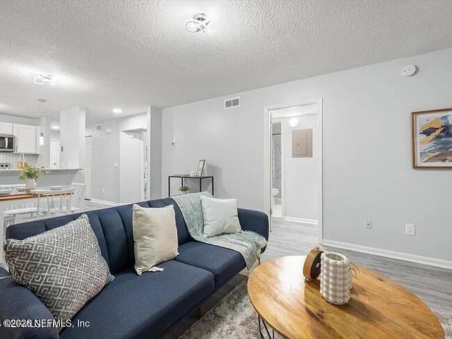 Foto del edificio - 3270 Ricky Dr