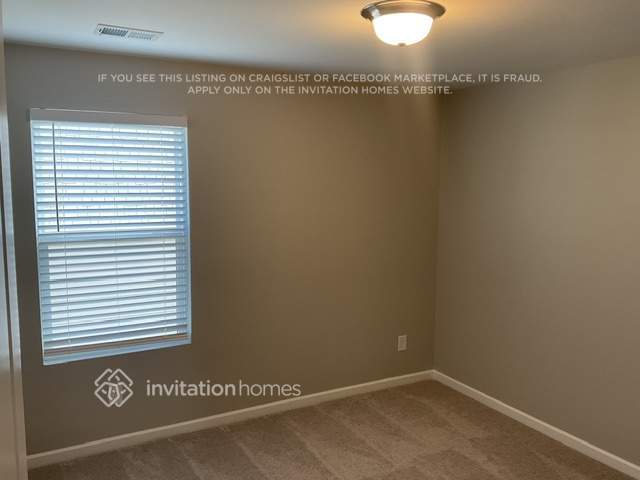 Foto del edificio - 2093 Boxwood Cir