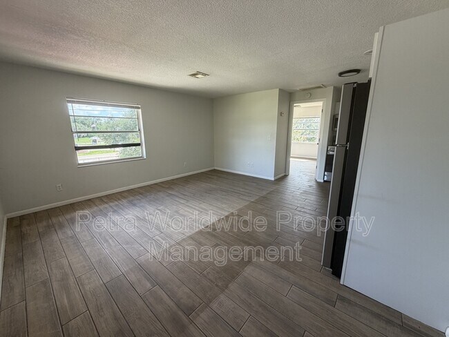Building Photo - 2305 K-Ville Ave