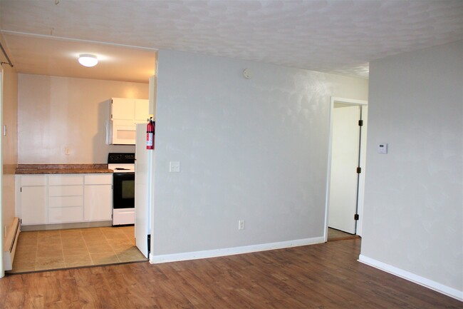 Building Photo - 4037 S Rose St