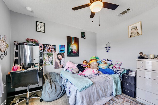 Building Photo - 507 Merganser Way