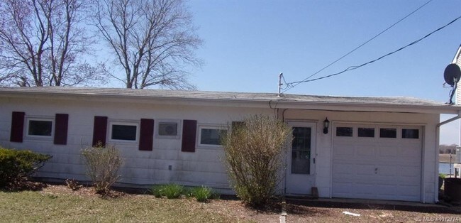 Building Photo - 21 Creekview Rd