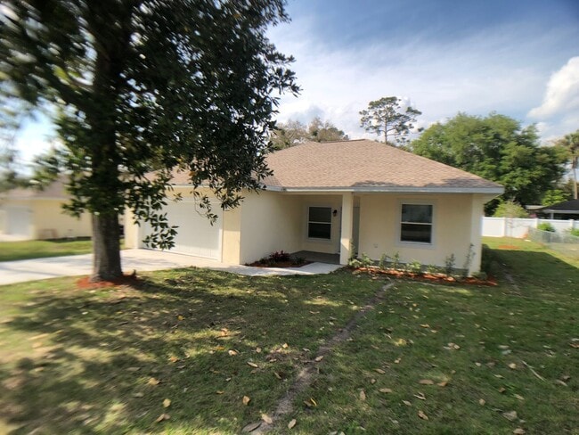 Building Photo - Brand new 3 bedroom 2 bath