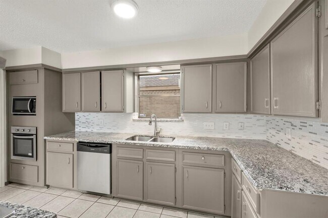 Building Photo - 11718 Ridge Run Dr