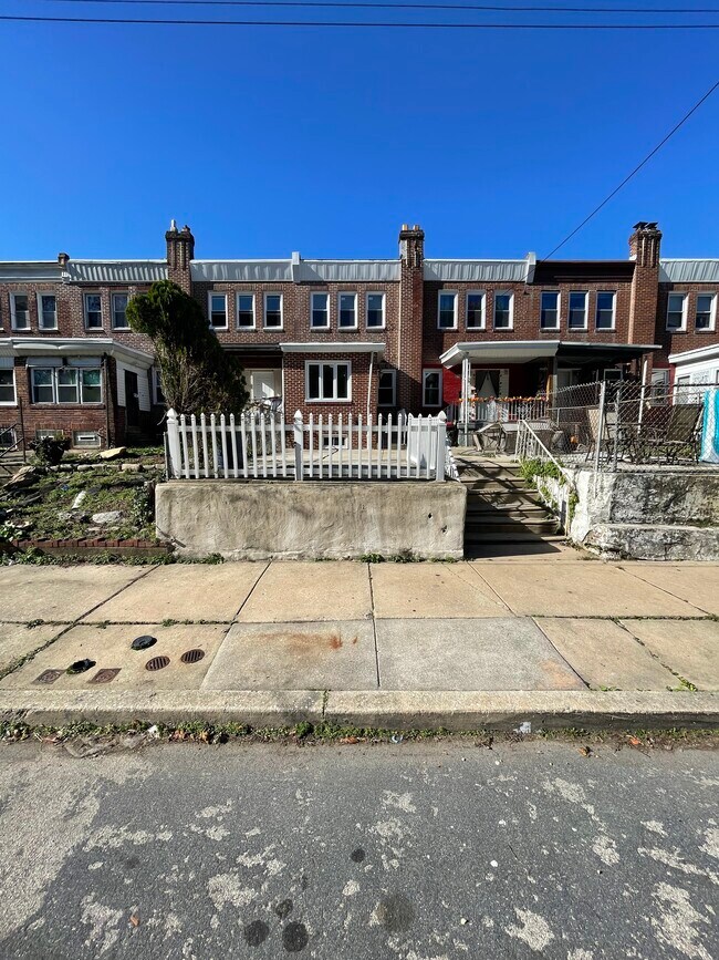 Building Photo - 8117 Suffolk Ave
