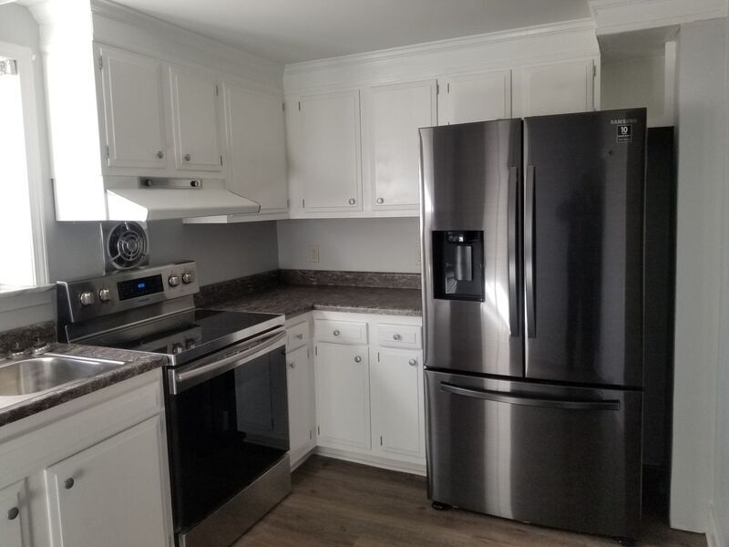 Foto principal - 4030 Forest Hill Ave