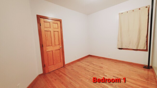Bedroom 1 - 4059 Warren St