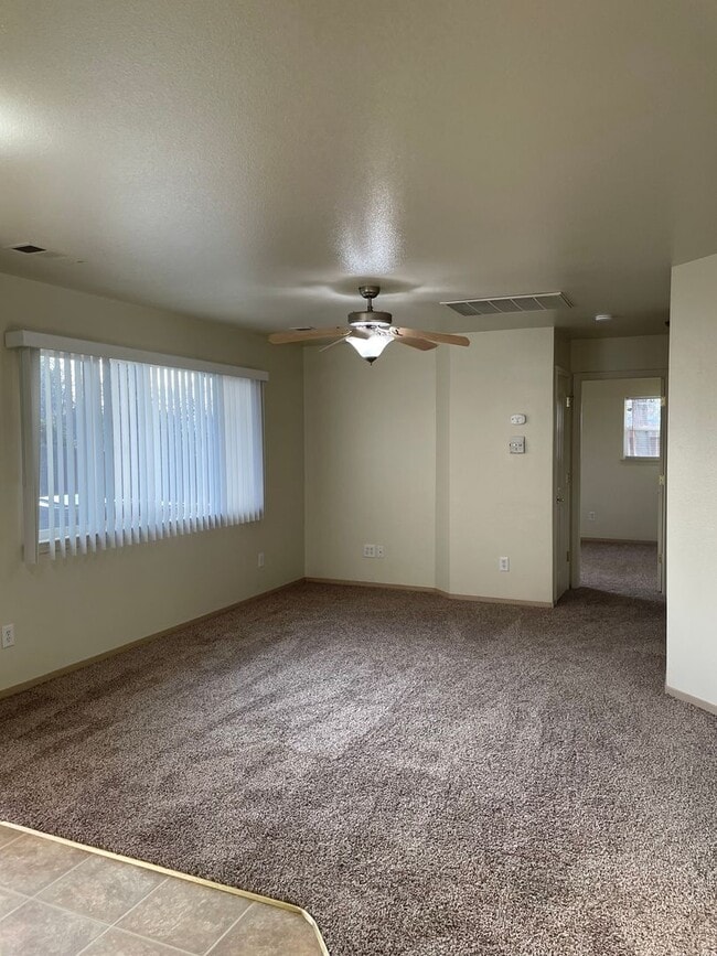 Building Photo - sout1067