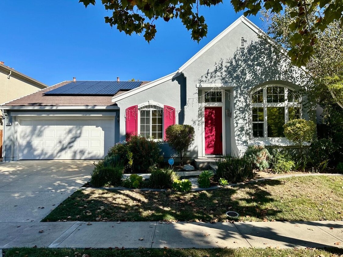 Primary Photo - 3980 Avignon Ln