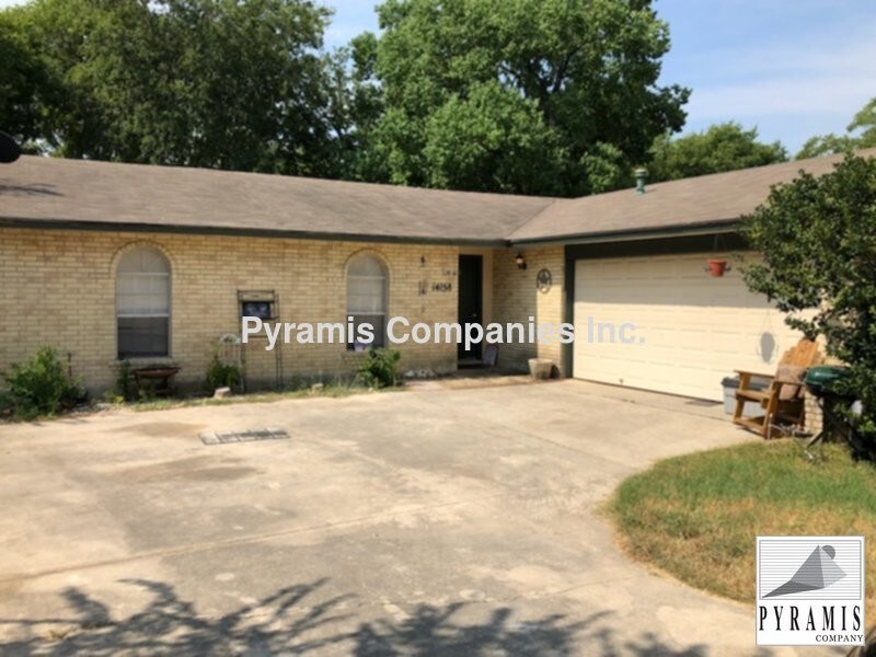Building Photo - 14158 Swallow Dr