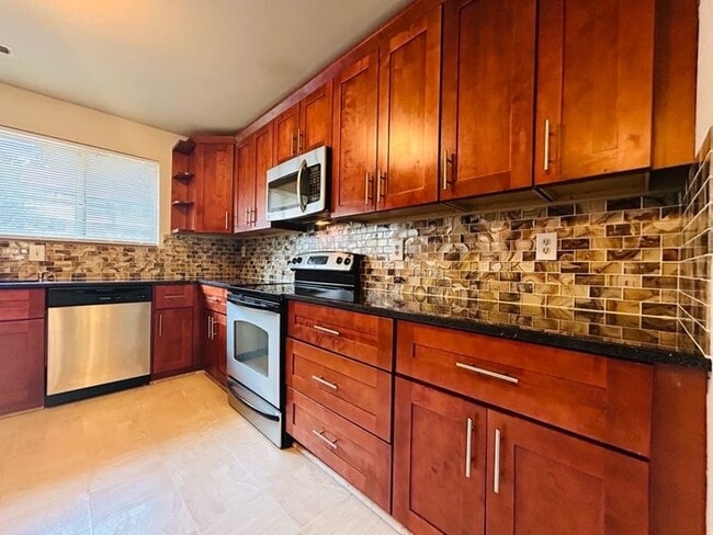 Building Photo - 15279 Lodge Terrace