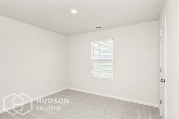 Foto del edificio - NOW AVAILABLE! - 3192 Treyson Drive Unit 6...