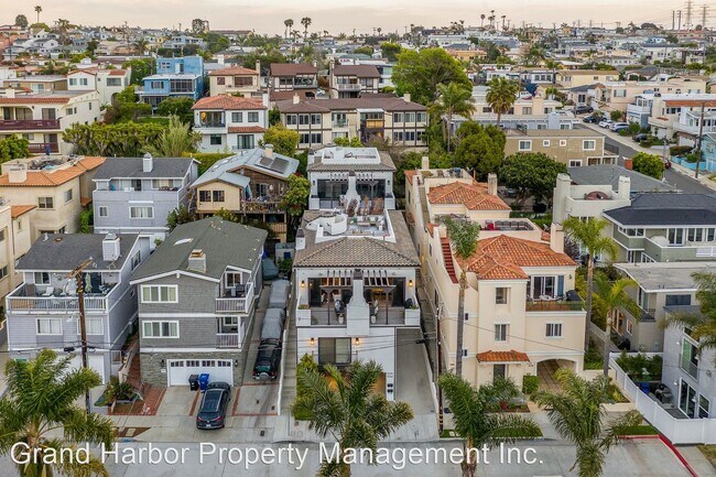 Foto del edificio - 4 br, 3.5 bath House - 332 Ocean View Avenue