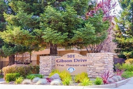 Primary Photo - 501 Gibson Dr