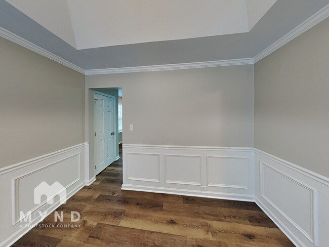 Foto del edificio - 7535 Henderson Park Rd