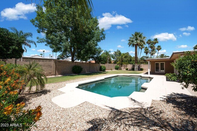 Building Photo - 8108 E Del Joya Dr