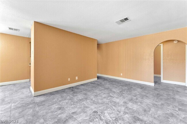Building Photo - 1824 N Decatur Blvd