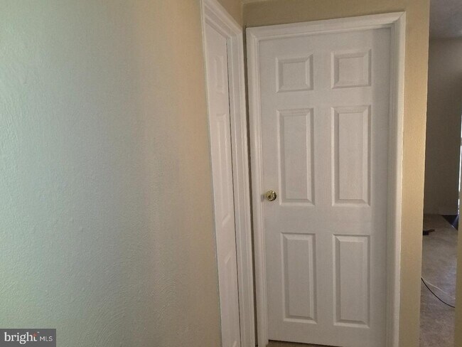 Foto del edificio - 1411 Forest Ln
