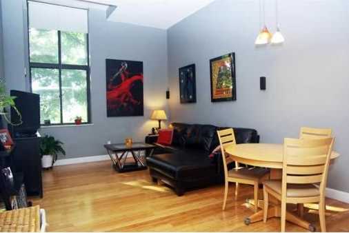 Primary Photo - 76 Elm St
