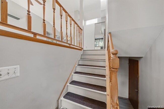 Foto del edificio - 383 NY-32