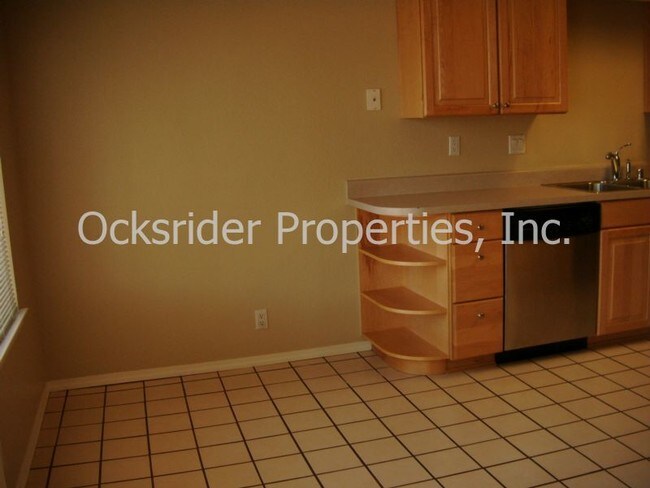 Foto del edificio - 9409 Bent Rd NE