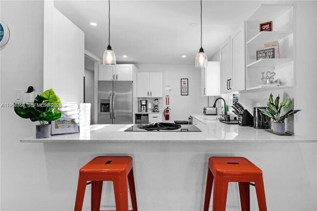 Foto del edificio - 6661 Freedom St