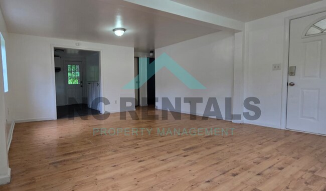Foto del edificio - 2214 Noahtown Rd