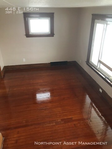 Building Photo - 448 E 156th St