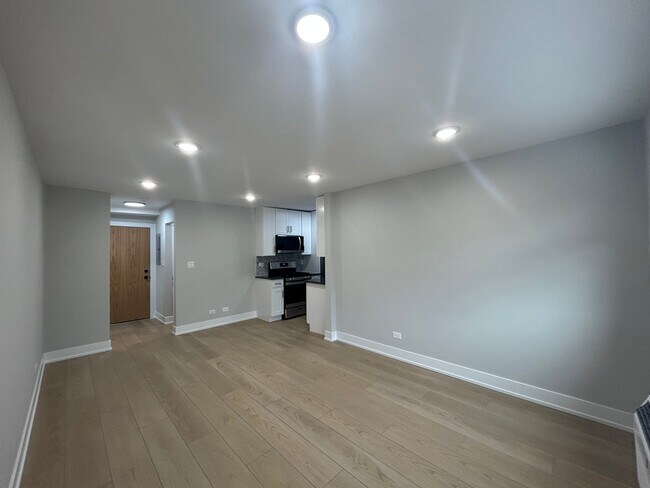 Foto del edificio - 516 W Aldine Ave