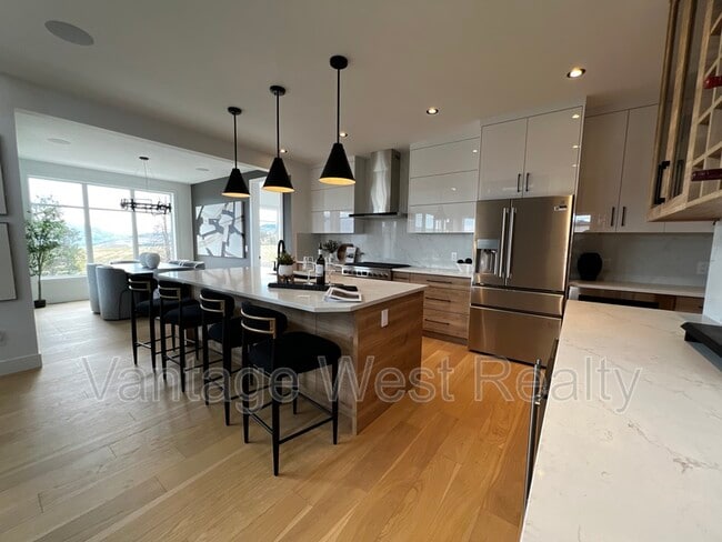 Building Photo - 2507 Pinnacle Rdg Dr