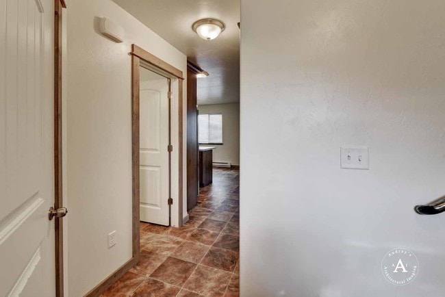 Building Photo - 2074 Gold Ave