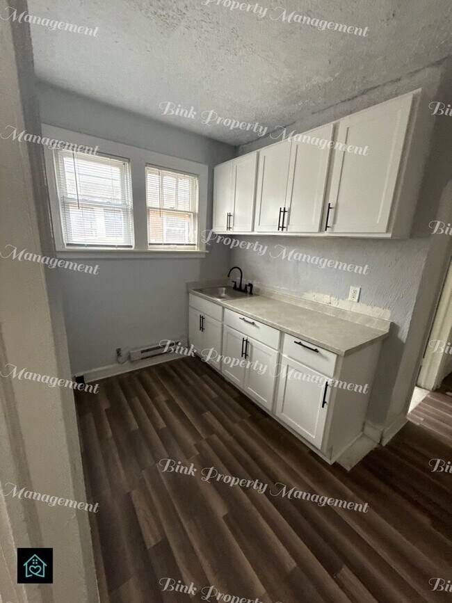 Foto del edificio - 14814 Sussex St