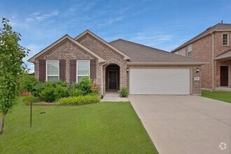 Building Photo - 3844 Hawsbrook Ln