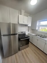 Building Photo - 64-68 S 1300 E