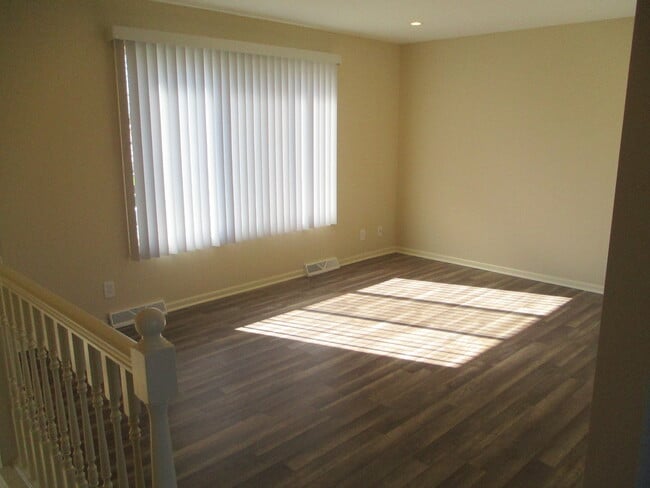 Foto del edificio - 514 Iona Ln