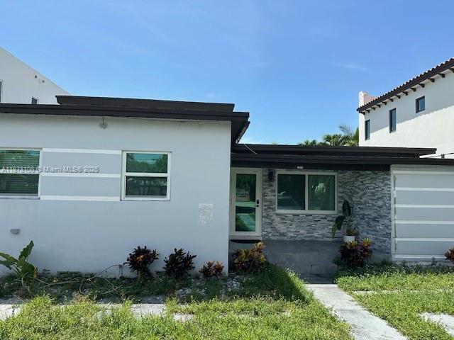 Foto principal - 1654 SW 19th St
