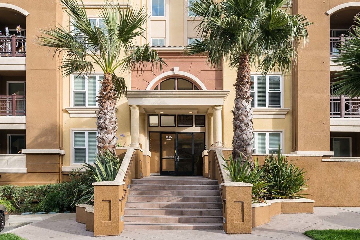 Primary Photo - 2230 Gellert Blvd