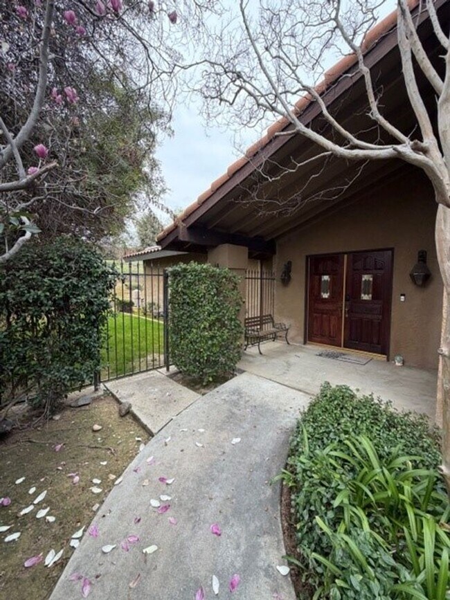 Foto del edificio - 3428 Eastview Ct