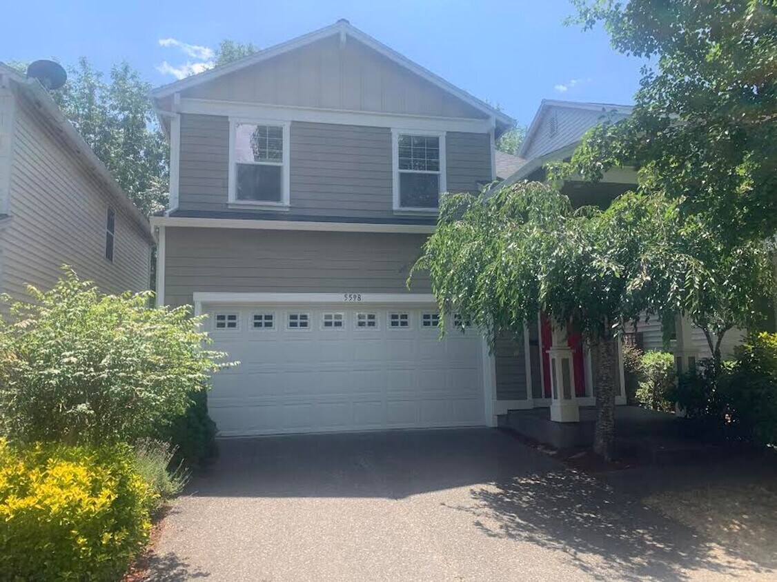 Primary Photo - Hidden Creek Neighborhood Gem