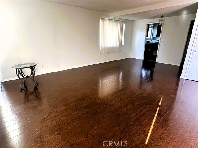 Foto del edificio - 1628 Huntington Dr
