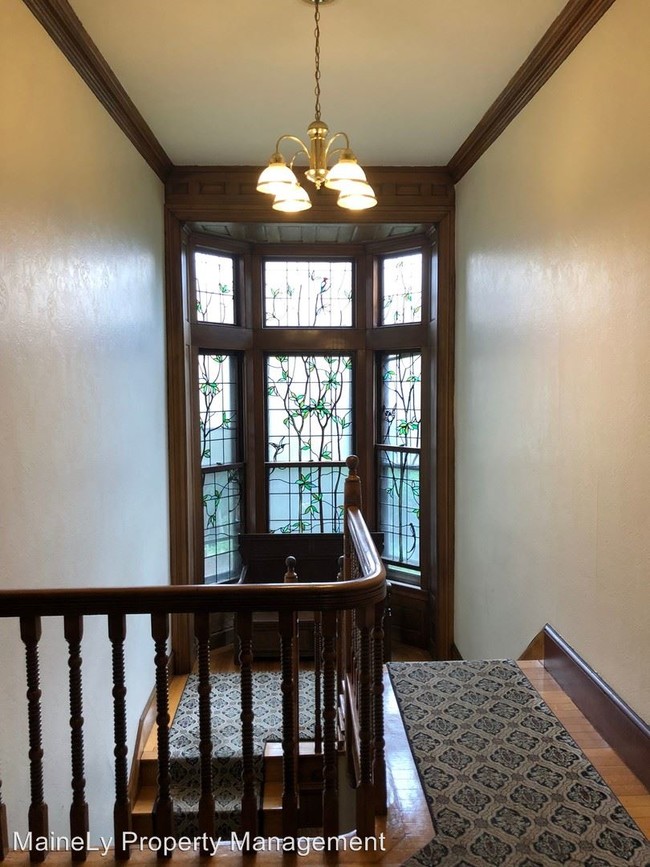 Building Photo - 24 Mellen St