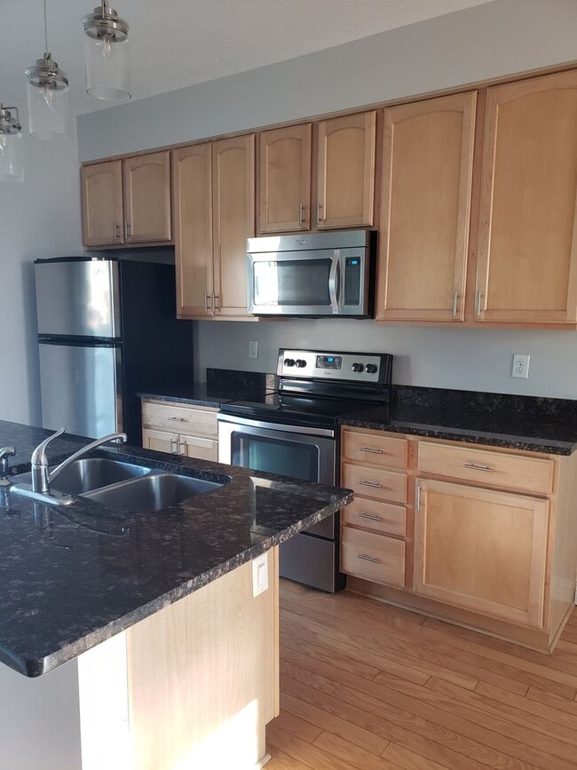 Foto del edificio - 1 Bed 1.5 Bath Townhome in King-Lincoln Br...