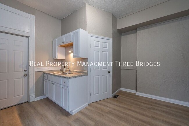 Foto del edificio - 3411 Cherokee St