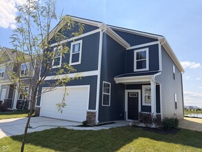 Building Photo - 3828 Sterling Dr