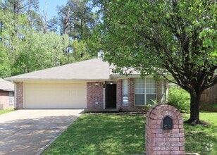 Building Photo - 611 Frederick Cir