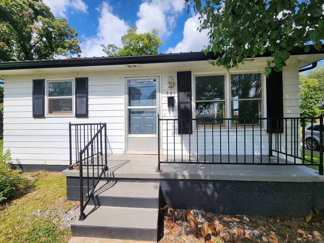 301 S Campbell St, Hopkinsville, KY 42240 House Rental in